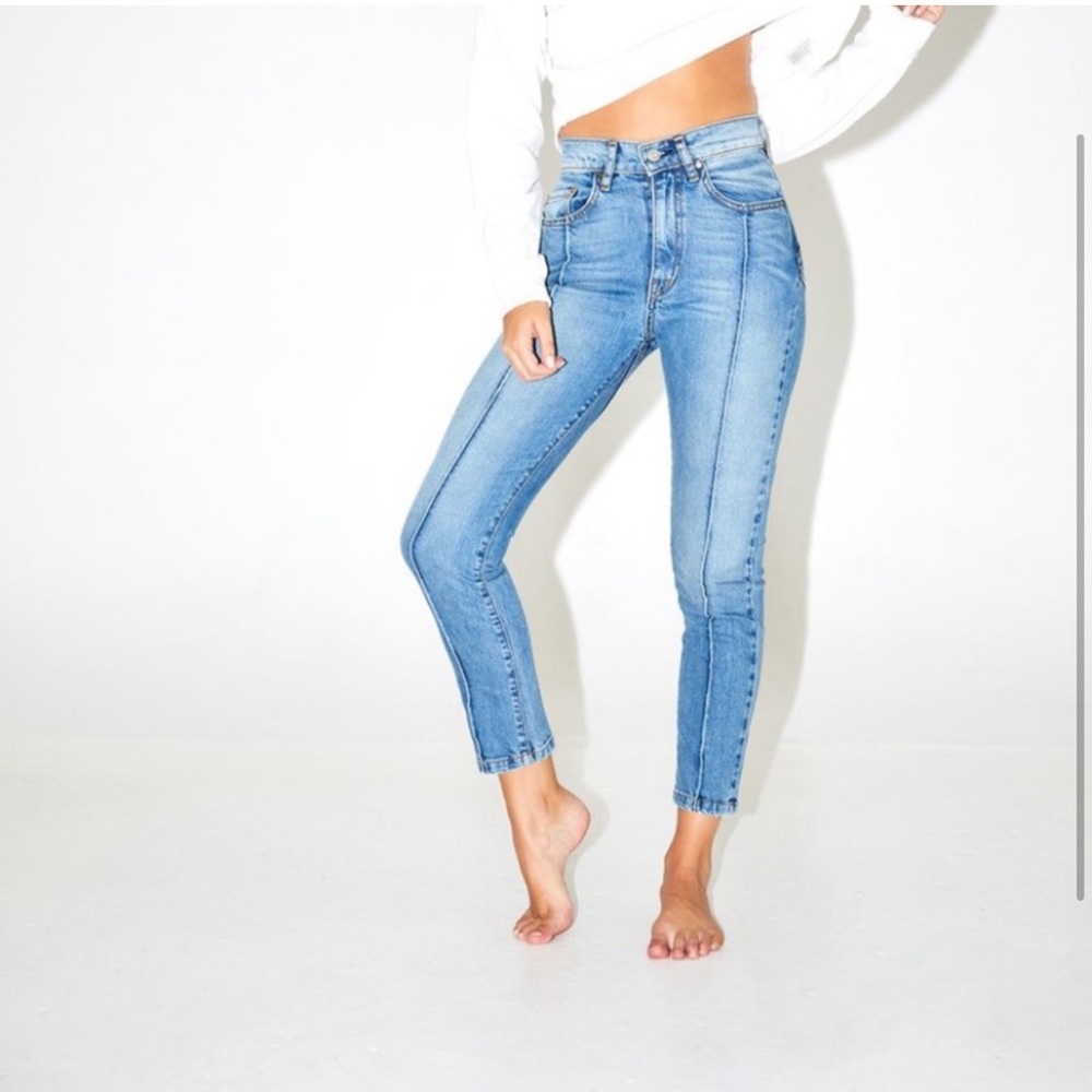 Size 26 revice Venus star denim jeans